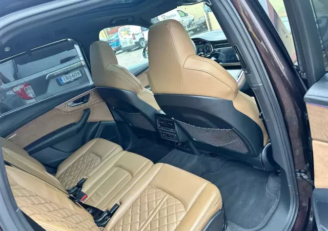 AUDI Q7 60 TFSI e PHEV Quattro S Line Tiptr