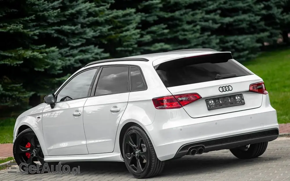 AUDI A3 Sportback 2.0 TDI quattro S line Sportpaket