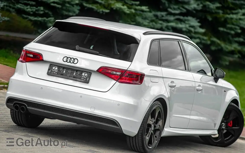 AUDI A3 Sportback 2.0 TDI quattro S line Sportpaket