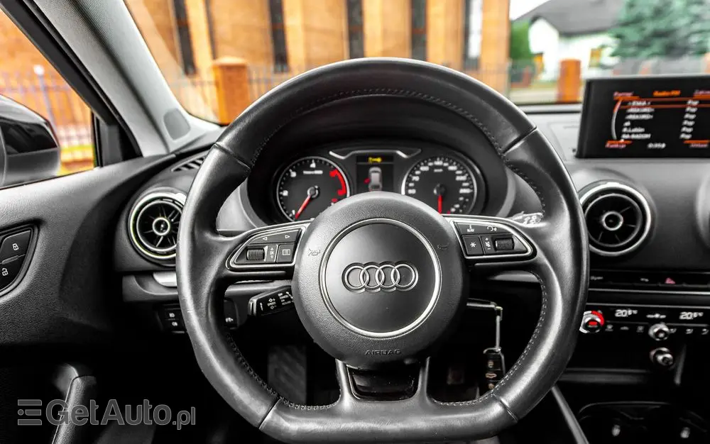 AUDI A3 Sportback 2.0 TDI quattro S line Sportpaket