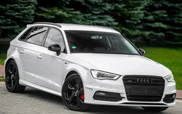 AUDI A3 Sportback 2.0 TDI quattro S line Sportpaket