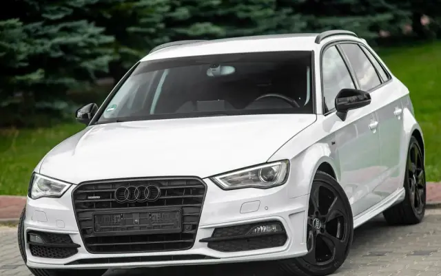 AUDI A3 Sportback 2.0 TDI quattro S line Sportpaket