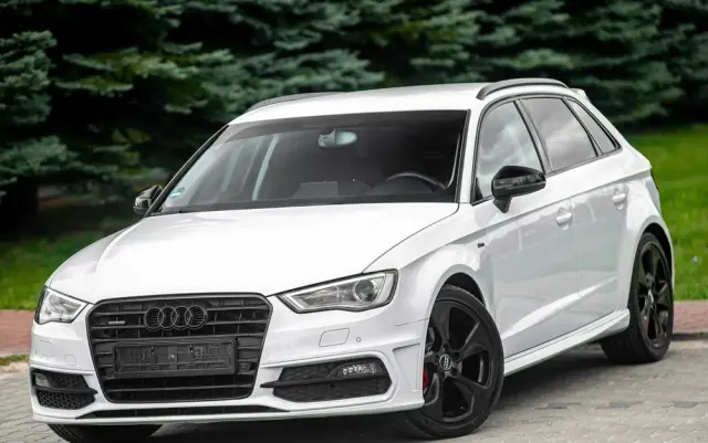 AUDI A3 Sportback 2.0 TDI quattro S line Sportpaket