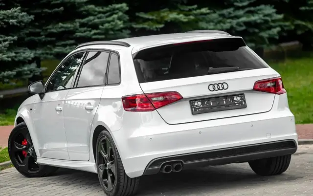 AUDI A3 Sportback 2.0 TDI quattro S line Sportpaket