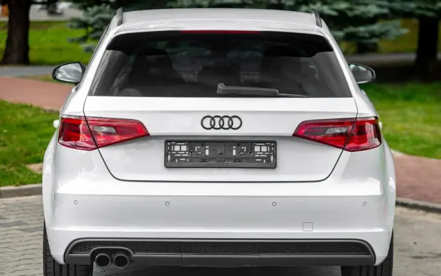 AUDI A3 Sportback 2.0 TDI quattro S line Sportpaket