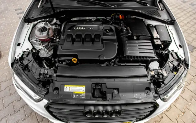 AUDI A3 Sportback 2.0 TDI quattro S line Sportpaket