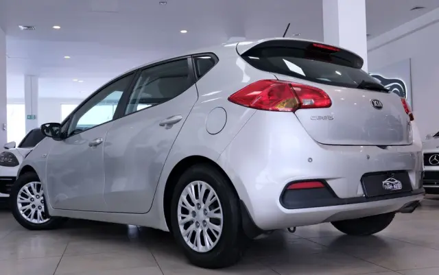 KIA Ceed 1.6 CRDi M
