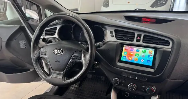 KIA Ceed 1.6 CRDi M