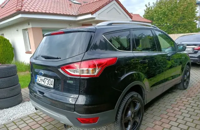 FORD Kuga 