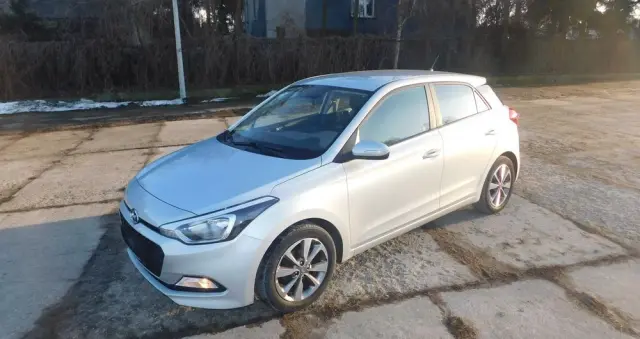 HYUNDAI I20 1.2 Classic Plus