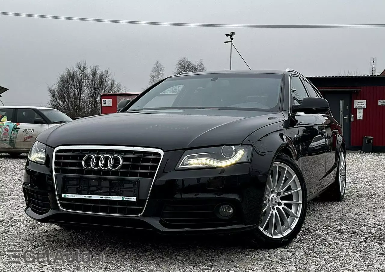 AUDI A4 