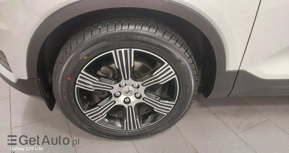 VOLVO XC 40 D3 SCR Inscription