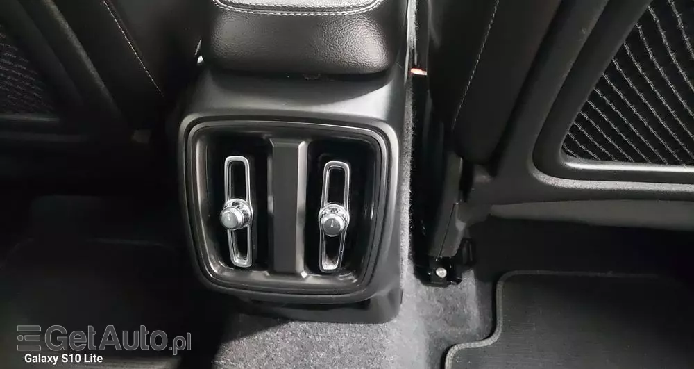 VOLVO XC 40 D3 SCR Inscription