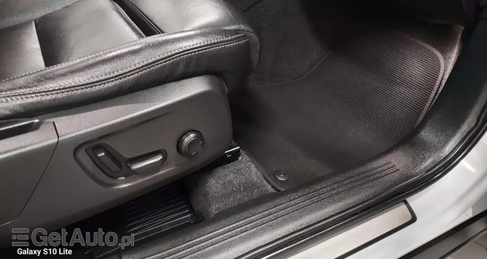 VOLVO XC 40 D3 SCR Inscription