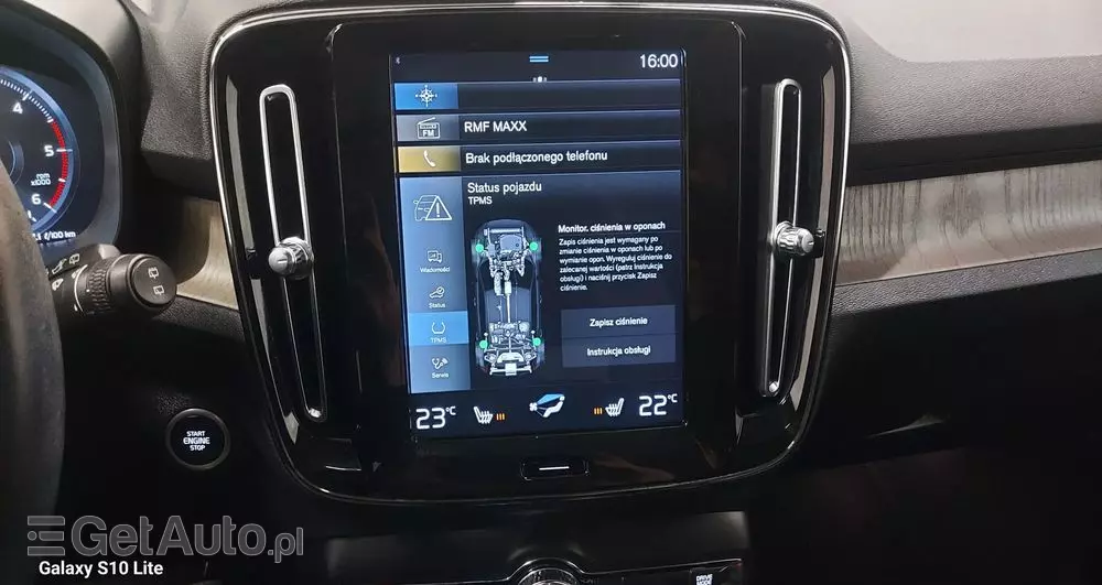 VOLVO XC 40 D3 SCR Inscription