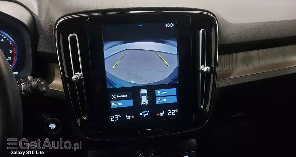 VOLVO XC 40 D3 SCR Inscription