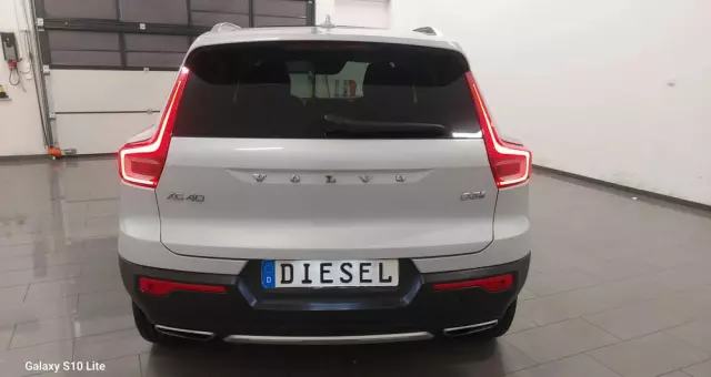 VOLVO XC 40 D3 SCR Inscription