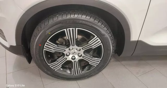 VOLVO XC 40 D3 SCR Inscription