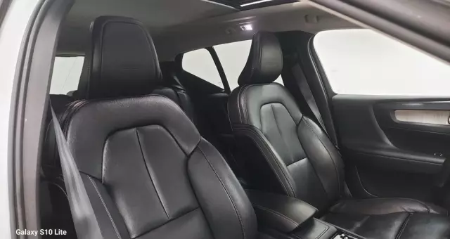 VOLVO XC 40 D3 SCR Inscription