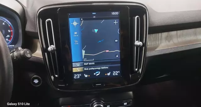 VOLVO XC 40 D3 SCR Inscription