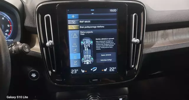 VOLVO XC 40 D3 SCR Inscription