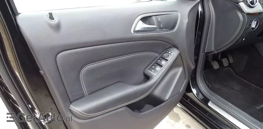 MERCEDES-BENZ Klasa B 