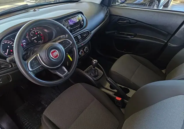 FIAT Tipo 1.4 16v Easy EU6d