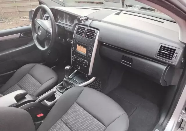 MERCEDES-BENZ Klasa B 180 CDI Special Edition