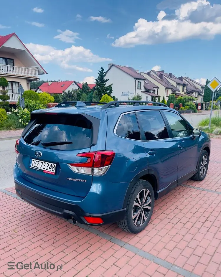 SUBARU Forester 