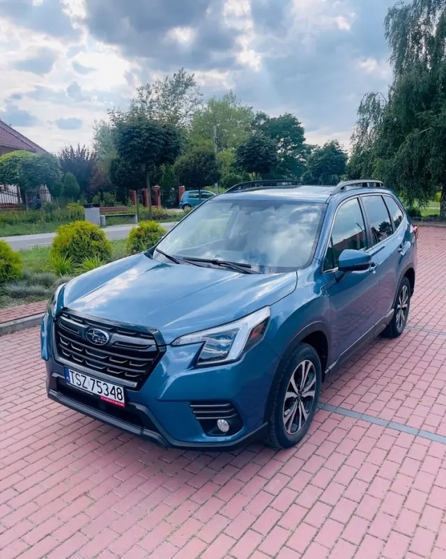 SUBARU Forester 