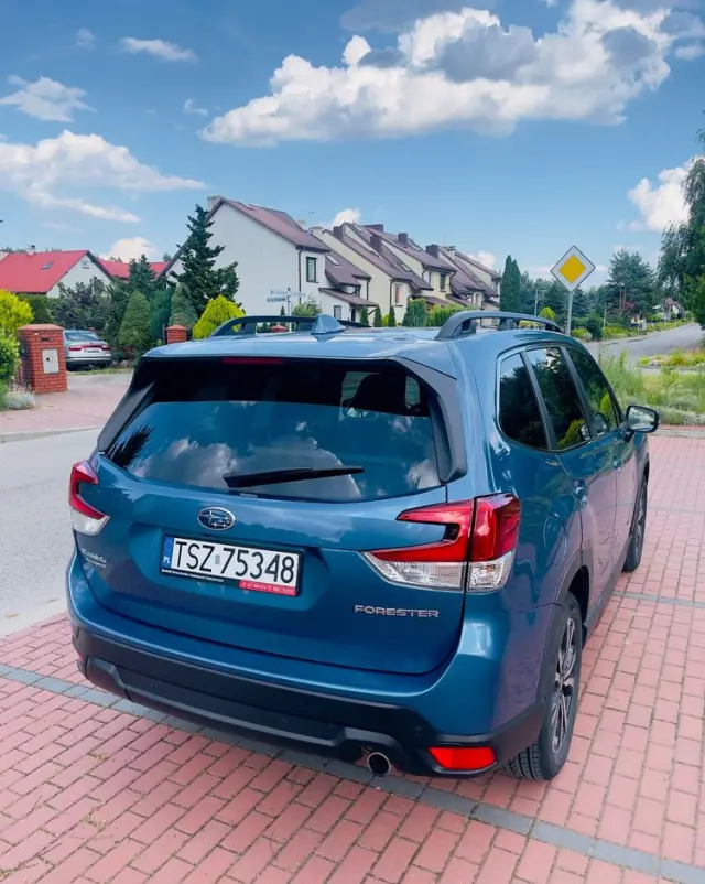 SUBARU Forester 
