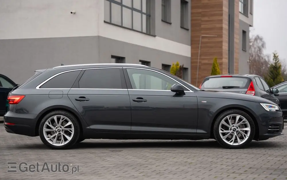 AUDI A4 Avant 2.0 TDI ultra S tronic sport