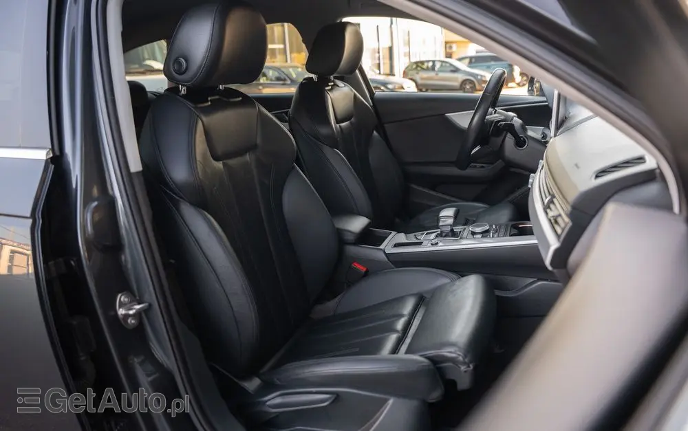 AUDI A4 Avant 2.0 TDI ultra S tronic sport