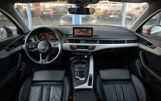 AUDI A4 Avant 2.0 TDI ultra S tronic sport