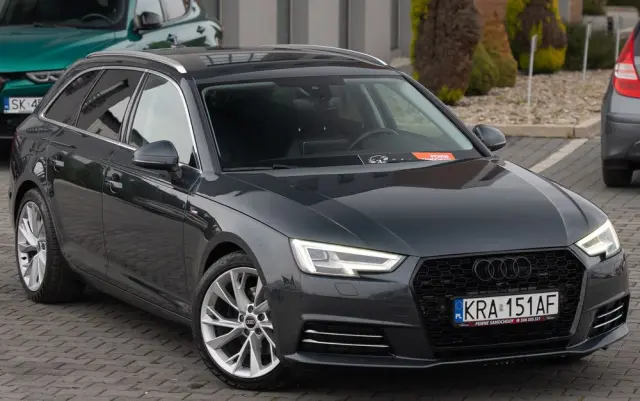 AUDI A4 Avant 2.0 TDI ultra S tronic sport