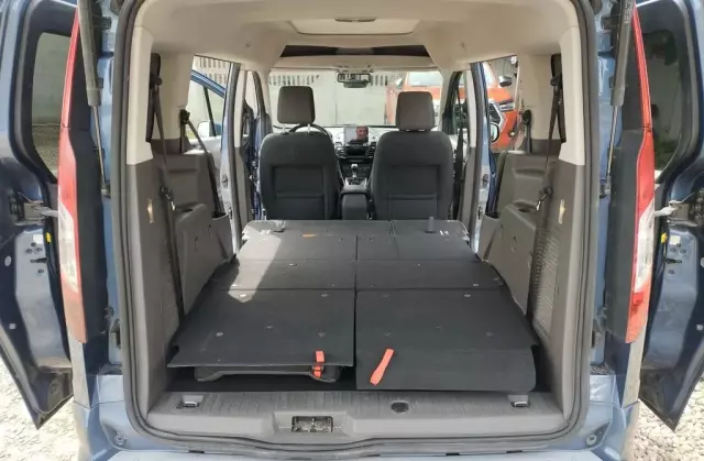 FORD Tourneo Connect 