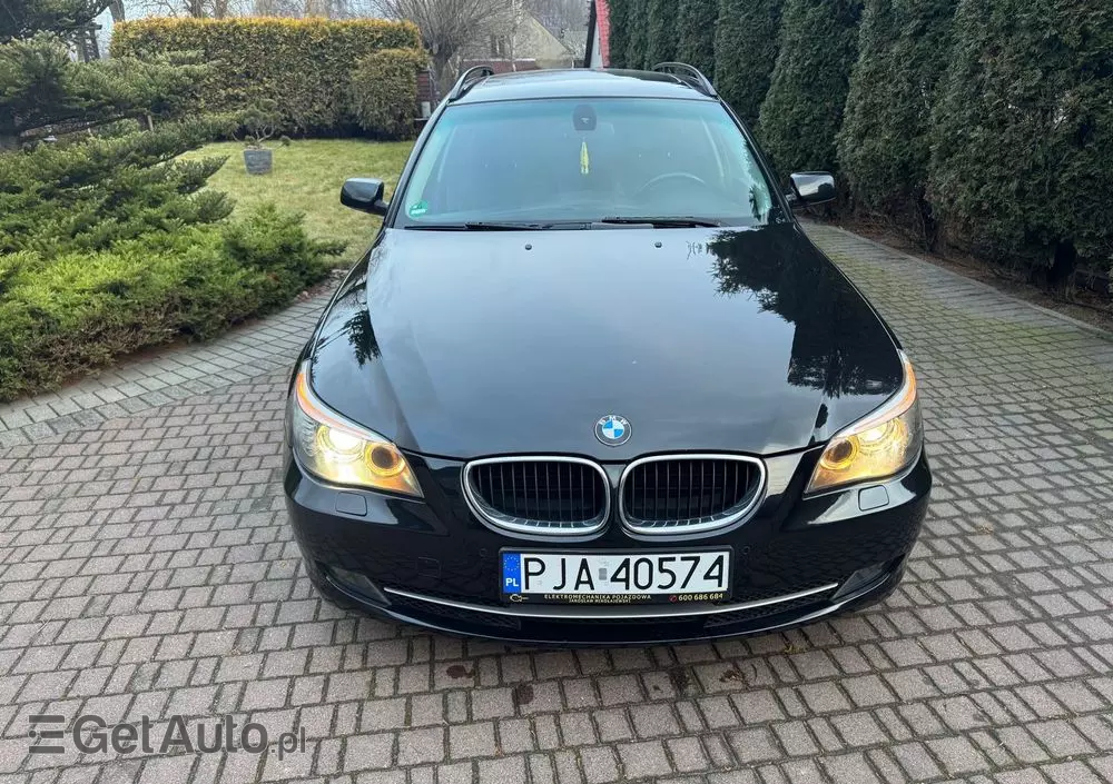 BMW Seria 5 525d Touring Edition Exclusive