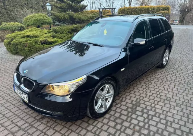 BMW Seria 5 525d Touring Edition Exclusive