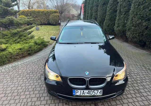 BMW Seria 5 525d Touring Edition Exclusive