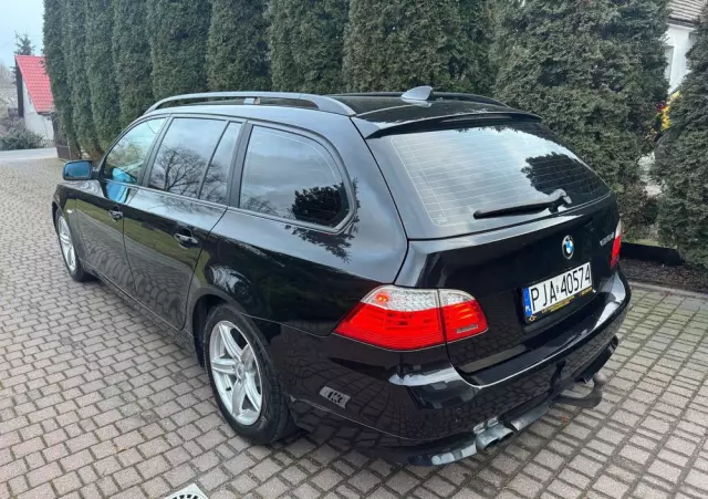 BMW Seria 5 525d Touring Edition Exclusive