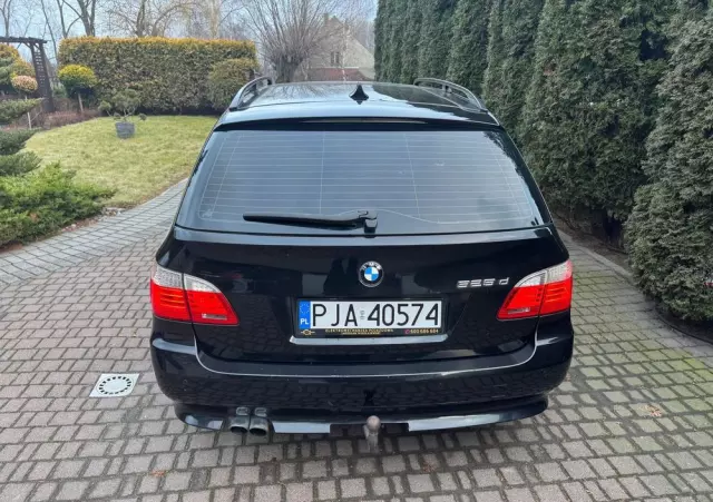 BMW Seria 5 525d Touring Edition Exclusive