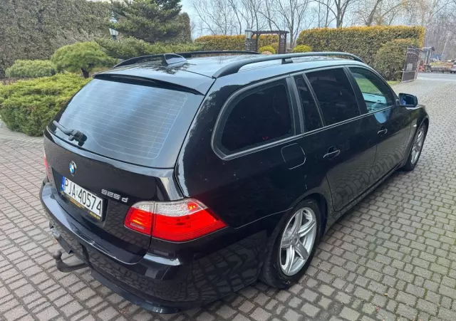 BMW Seria 5 525d Touring Edition Exclusive