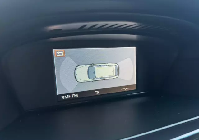 BMW Seria 5 525d Touring Edition Exclusive