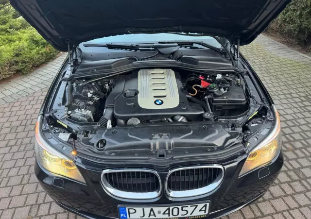 BMW Seria 5 525d Touring Edition Exclusive