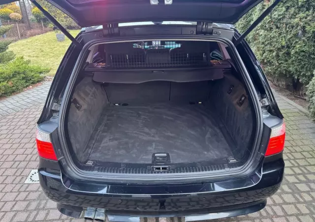 BMW Seria 5 525d Touring Edition Exclusive