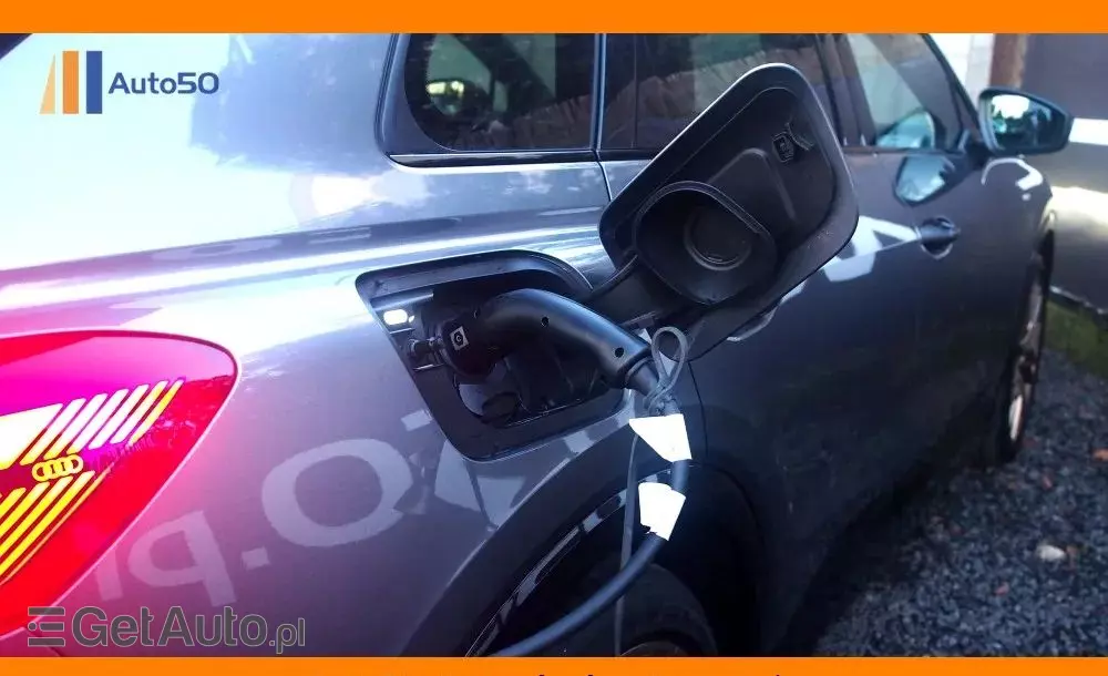 AUDI Q4 E-tron 35 Edition One Taifun