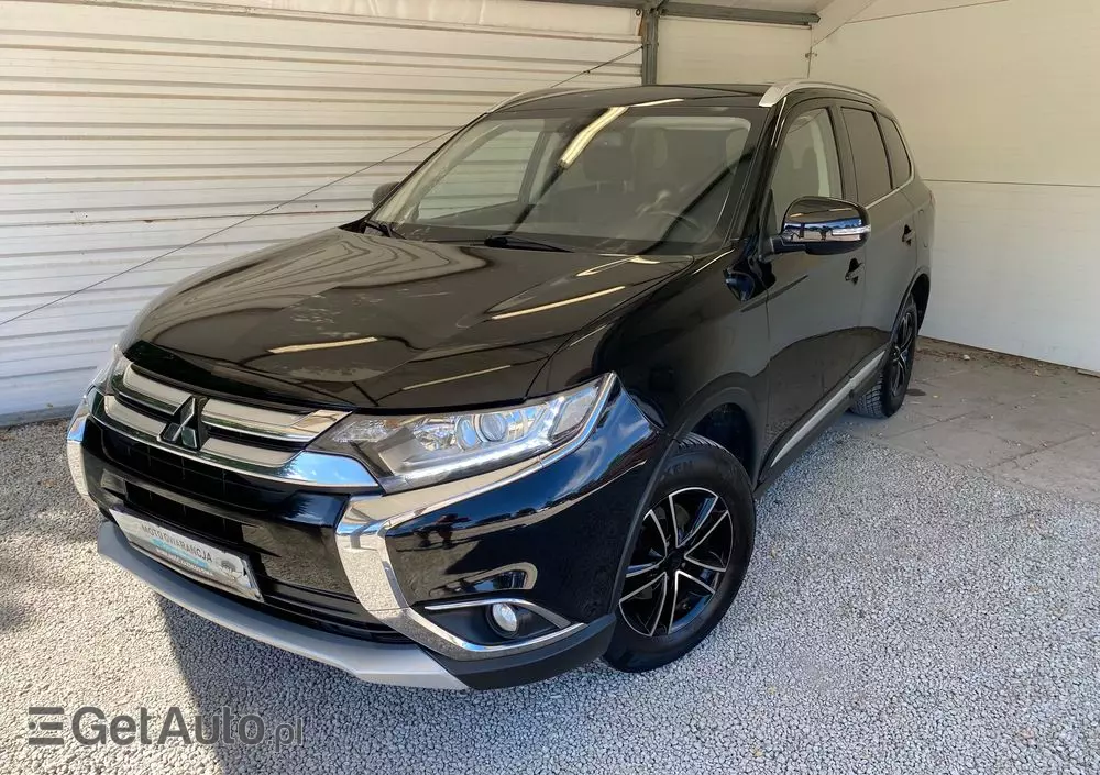 MITSUBISHI Outlander 2.0 2WD Edition 100