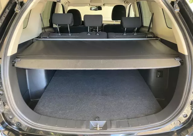 MITSUBISHI Outlander 2.0 2WD Edition 100