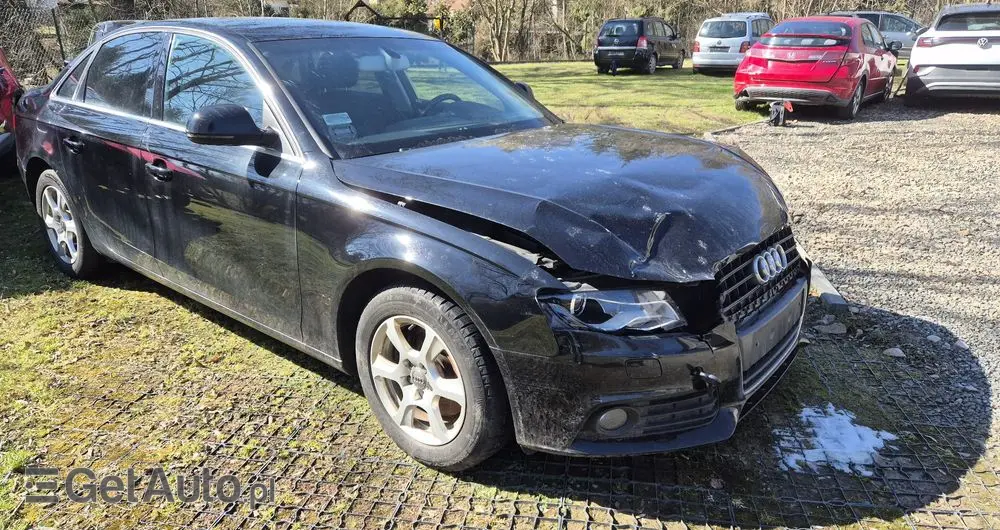 AUDI A4 Limousine 