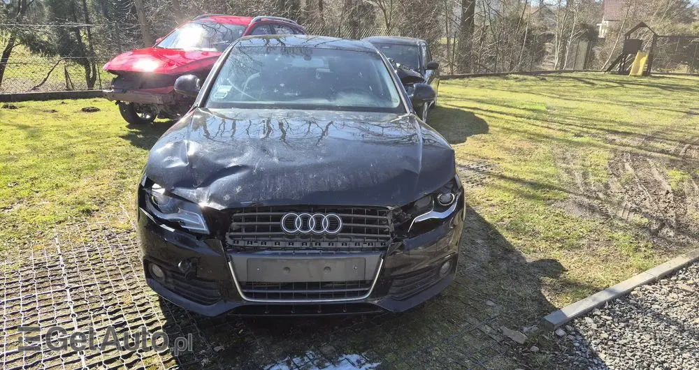 AUDI A4 Limousine 